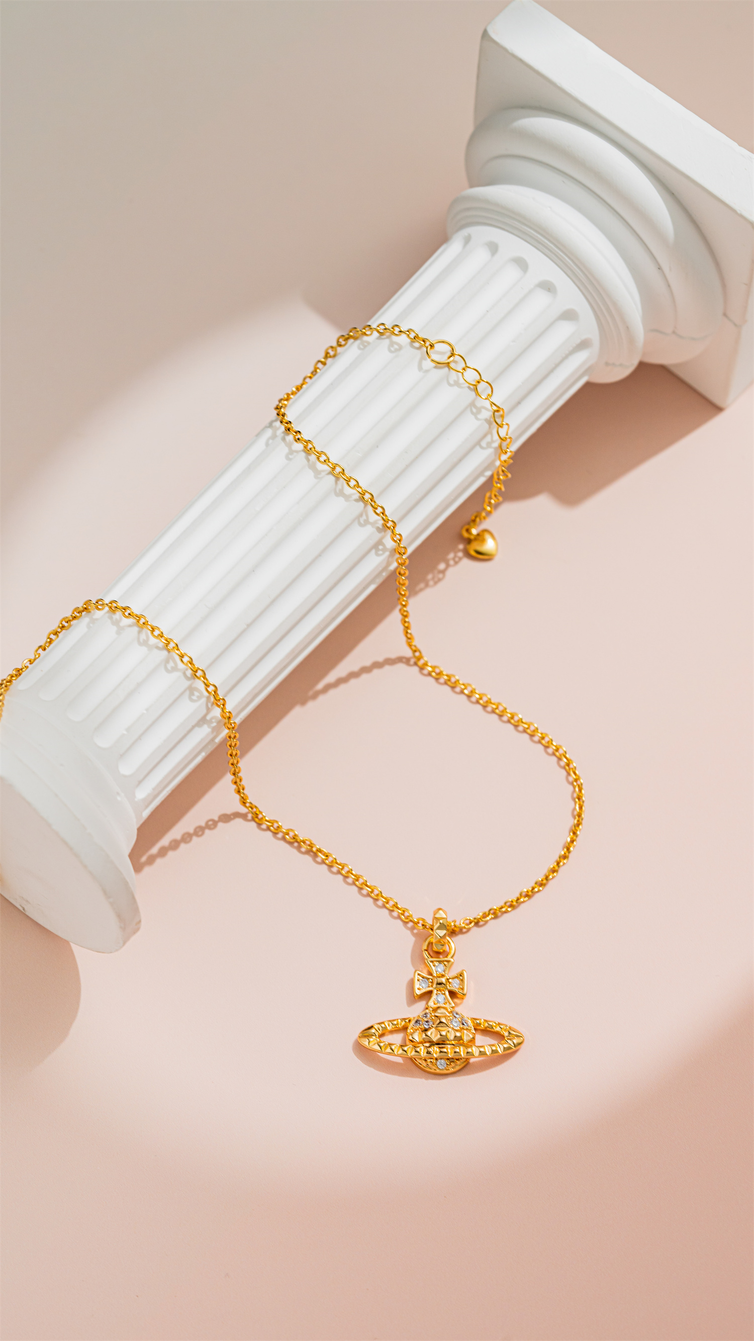 The classic Saturn pendant necklace of Empress Dowager Xi pic 2