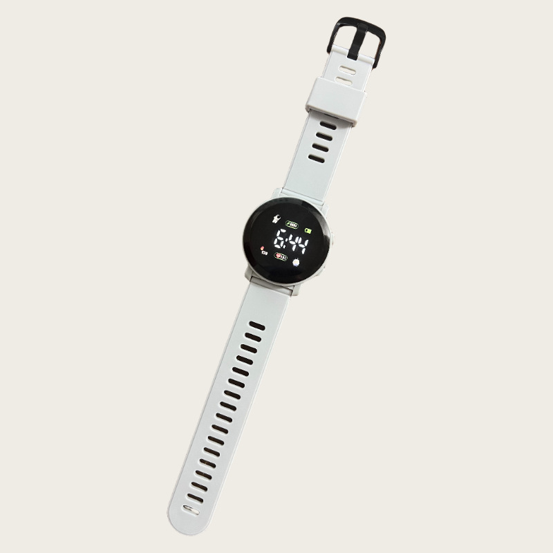 Student-oriented electronic fashion sports LED wristwatch with high appearance standards, cool and versatile Application Scenario