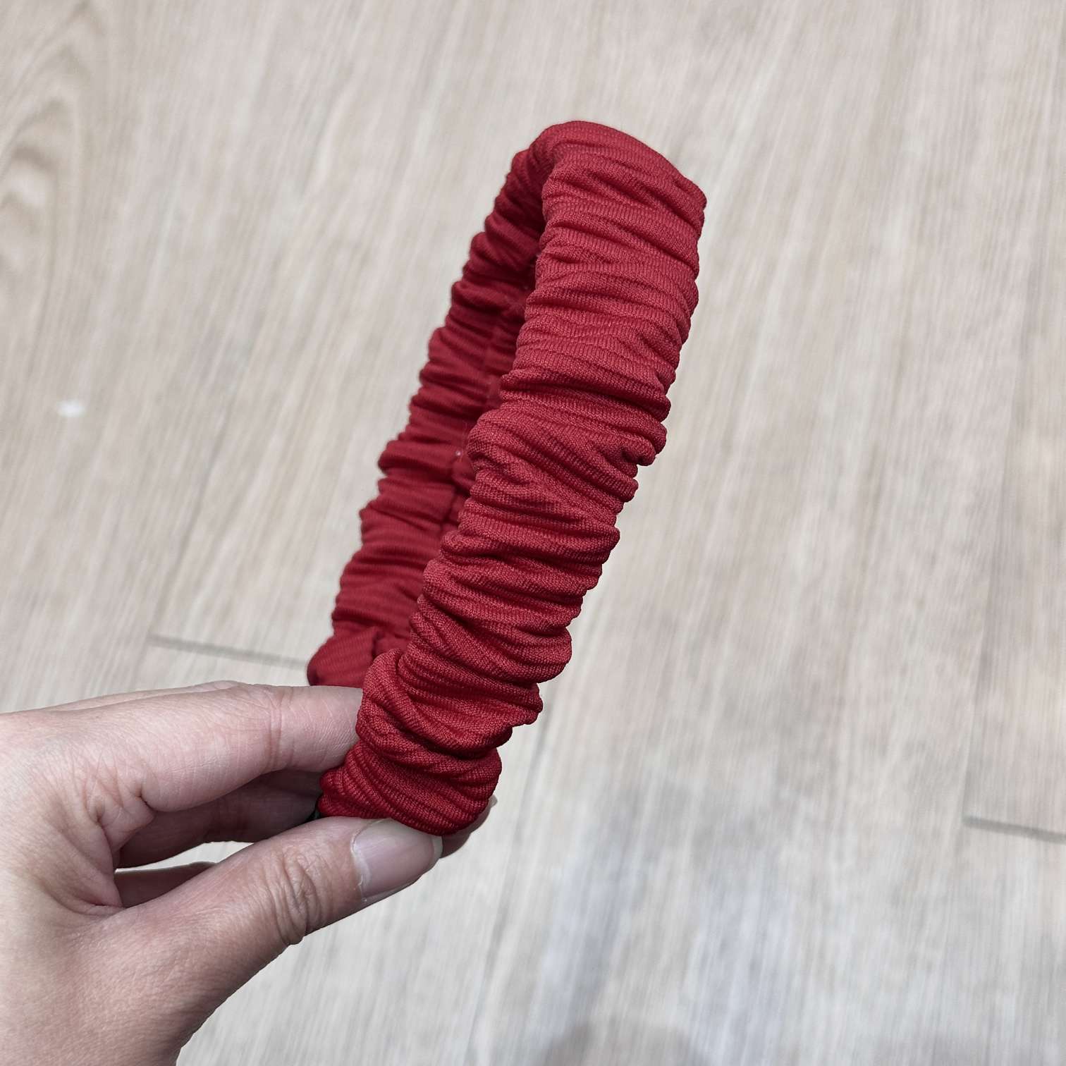 The thick-striped large headband with a Middle and South American style, the wrinkled headband, the wide toothless accessory, the hair accessory and headband are classic and long-lasting without fading detail image 9