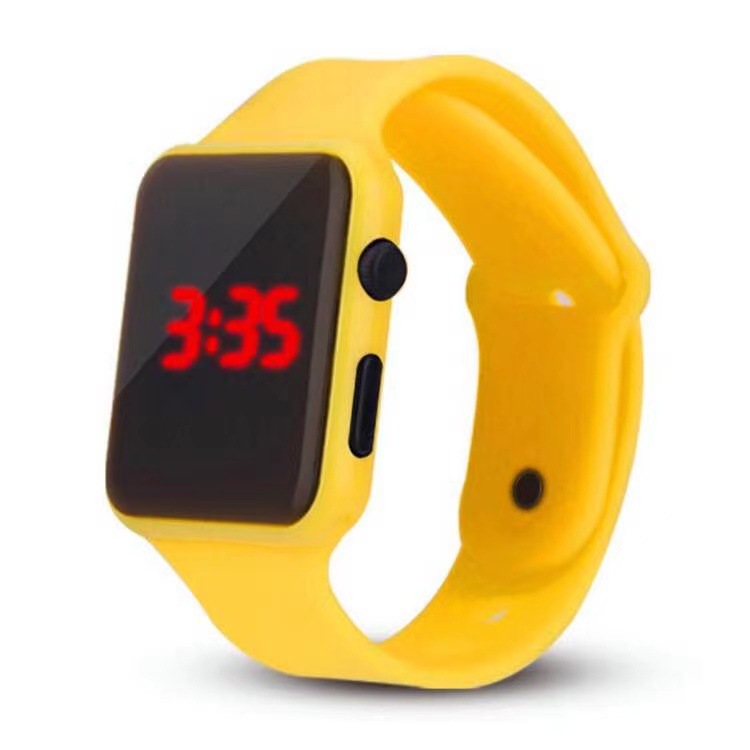 Comercio exterior venta caliente cuadrado LED reloj electrónico moda deporte tendencia estudiante pequeño cuadrado reloj electrónico para niños juguetes Item Picture