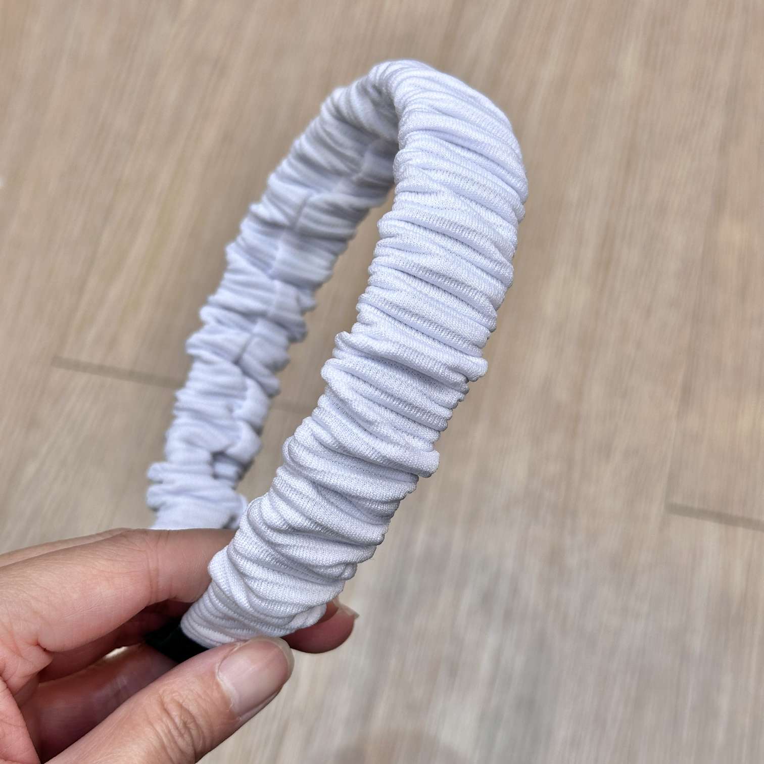 The thick-striped large headband with a Middle and South American style, the wrinkled headband, the wide toothless accessory, the hair accessory and headband are classic and long-lasting without fading detail image 7