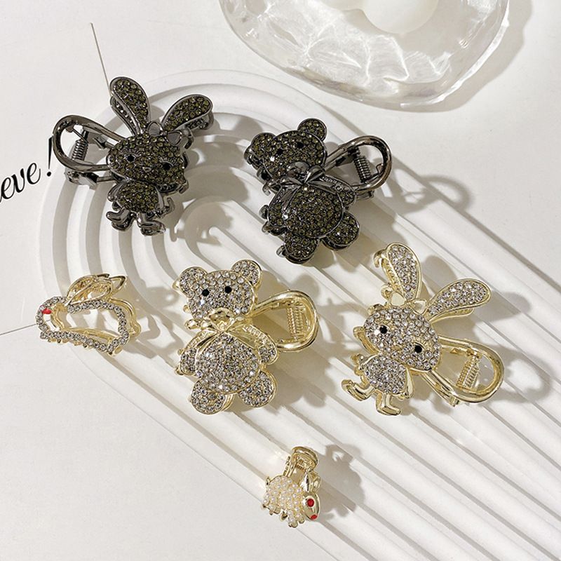 Retro bear, exquisite and stylish hair clip, elegant sparkling diamond scratch-off clip, fashionable little chanel-style scratch-off clip, sweet, versatile and cute detail image 2