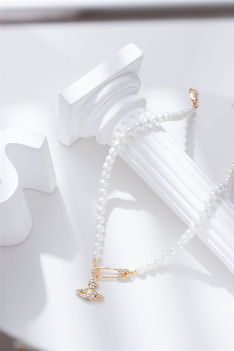 The Western Empress Fashion pin Saturn pendant pearl light luxury and versatile high-end necklace Specification image