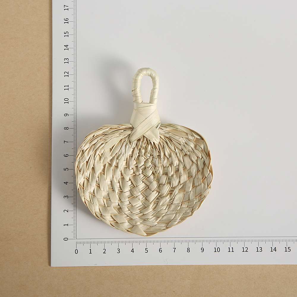 Exquisite folk handicraft collectibles, unique designs, handcrafted gifts, precious traditional cultural artworks, giveaways, mini DIY handcrafted palm-leaf fans detail image 4