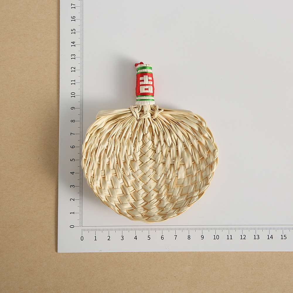 Exquisite folk handicraft collectibles, unique designs, handcrafted gifts, precious traditional cultural artworks, giveaways, mini DIY handcrafted palm-leaf fans detail image 5
