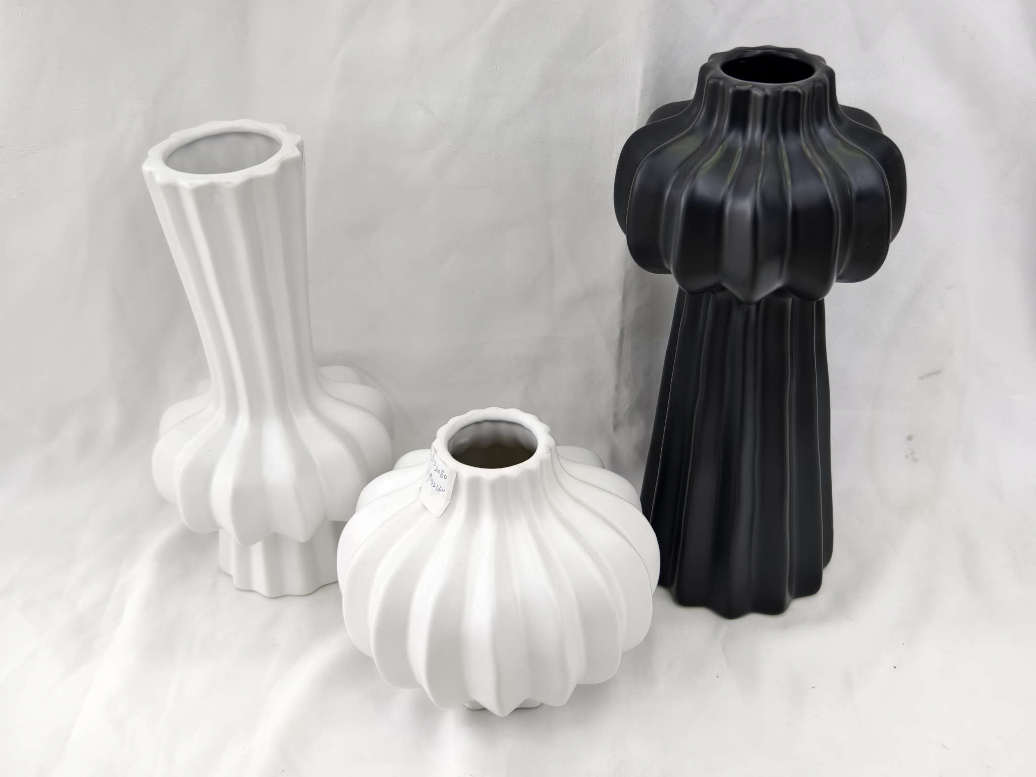 Mascota y jardinería especial vaso de barro rojo pequeño estilo tejido maceta de plástico simulación maceta de interior contenedor hermoso y duradero florero maceta Specification image