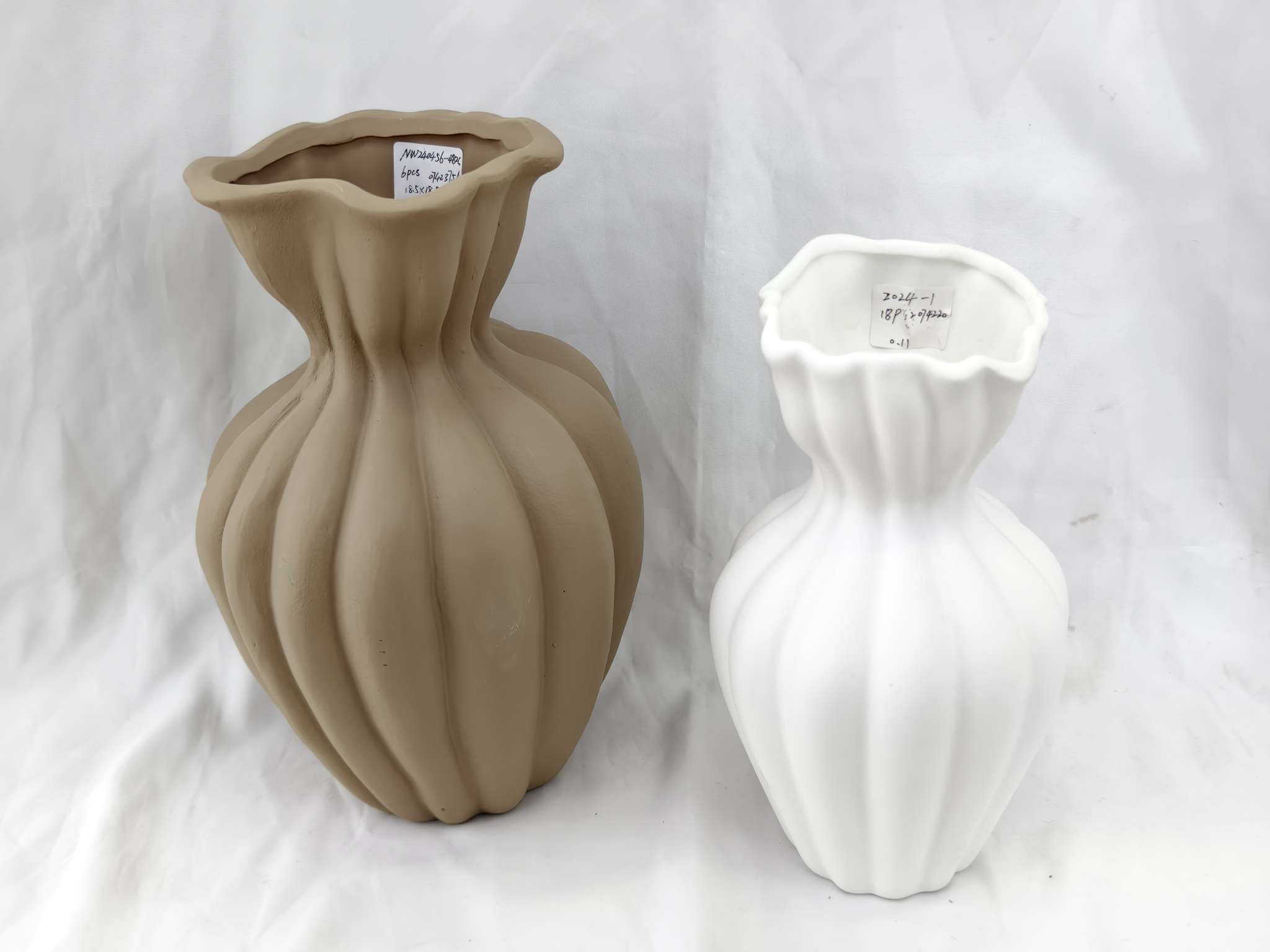 Pet and gardening special woven plastic flowerpots, red clay small flowerpots, design simulation plastic flowerpots, indoor decorative flowerpot containers, suitable for all kinds of plants detail image 4