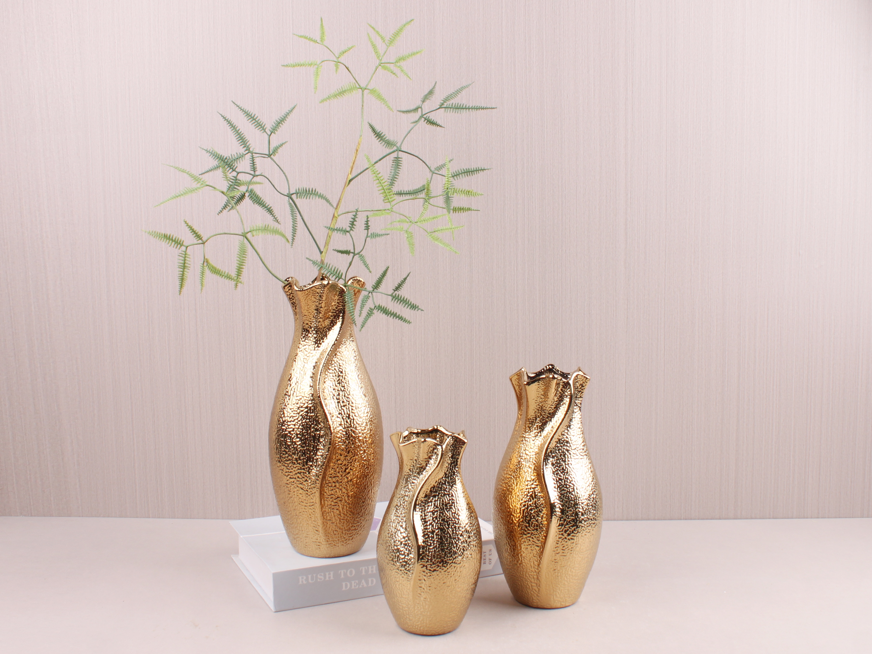 花瓶/蜡烛摆件/陶瓷花瓶/钻条绳/入油摆件细节图