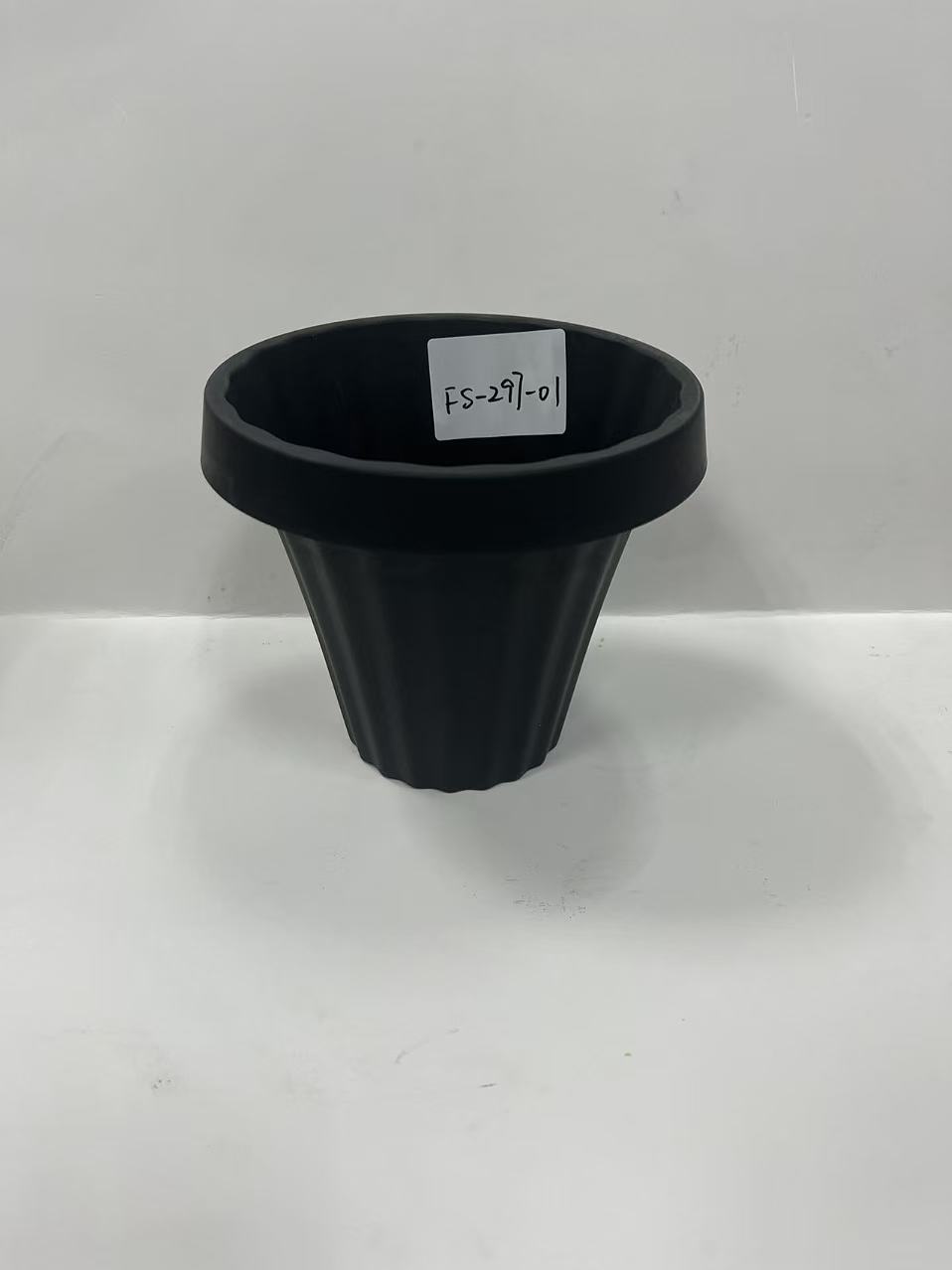 厂家直销 新款家用圆形园艺花盆塑料大花盆阳台花盆FS-297