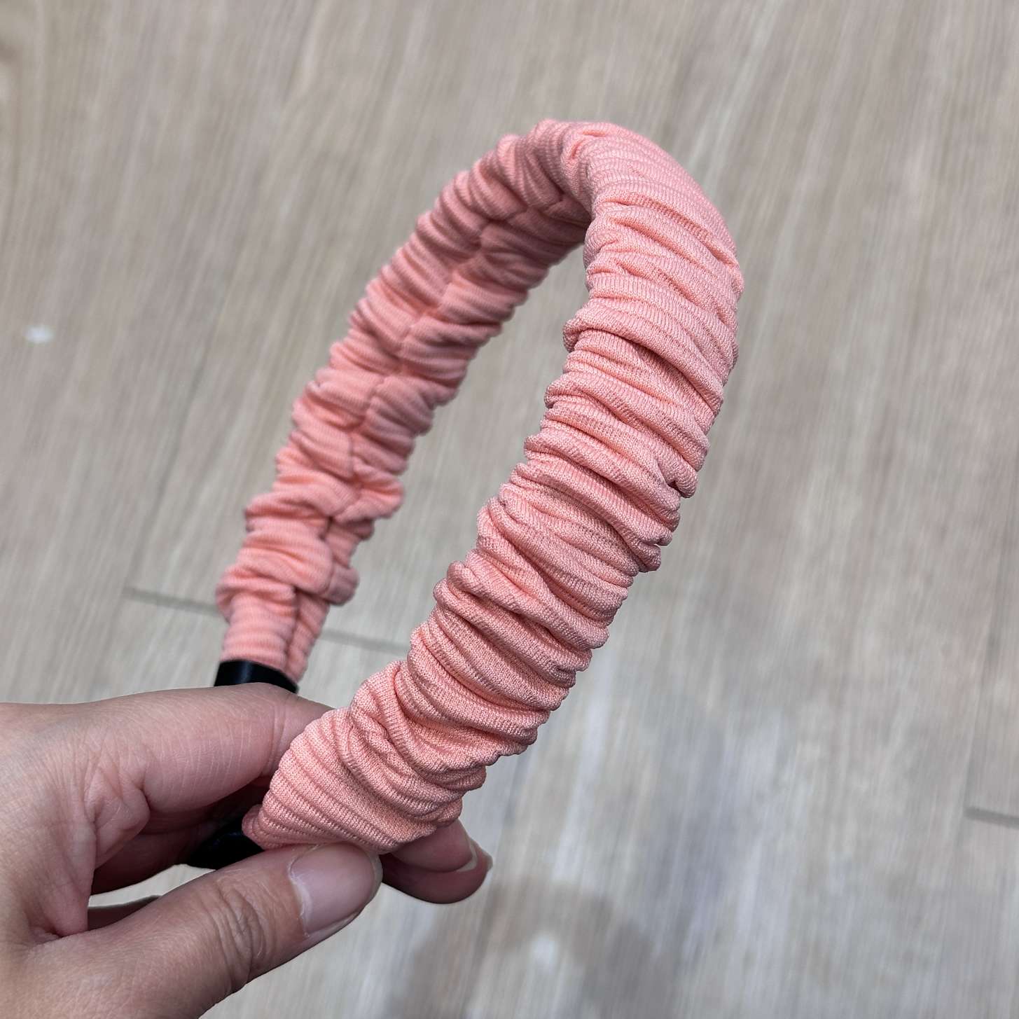 The thick-striped large headband with a Middle and South American style, the wrinkled headband, the wide toothless accessory, the hair accessory and headband are classic and long-lasting without fading detail image 6