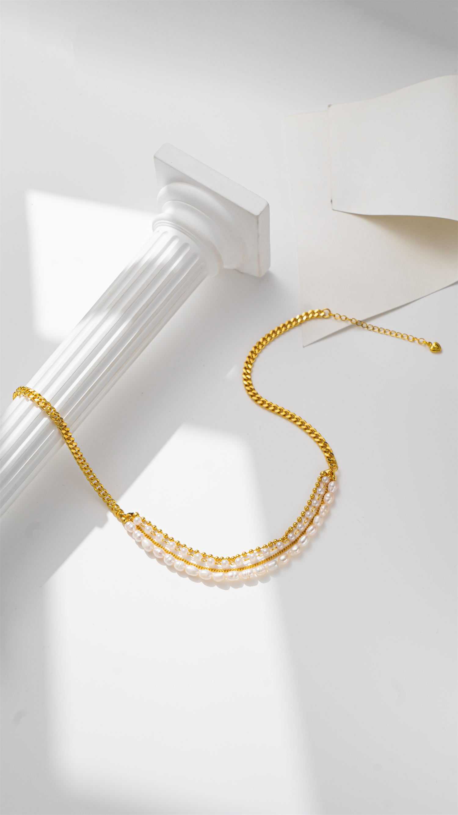 Multi-layer chain with natural freshwater pearl chain necklace details Picture