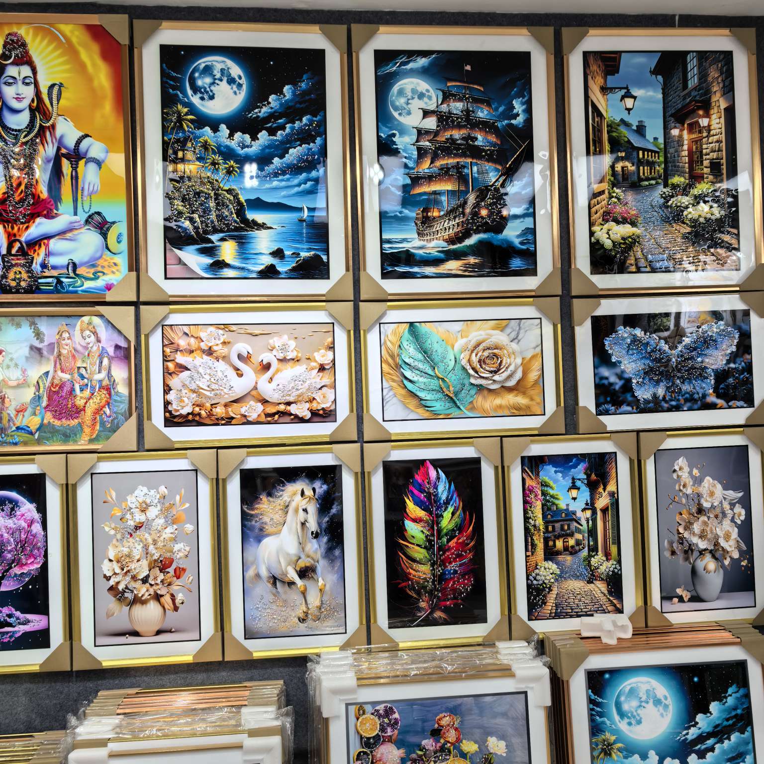 现代装饰画 欧美抽象风格 阿拉伯语元素 家饰挂画 沙发背景墙艺术品 挂在墙上的阿拉伯风情细节图