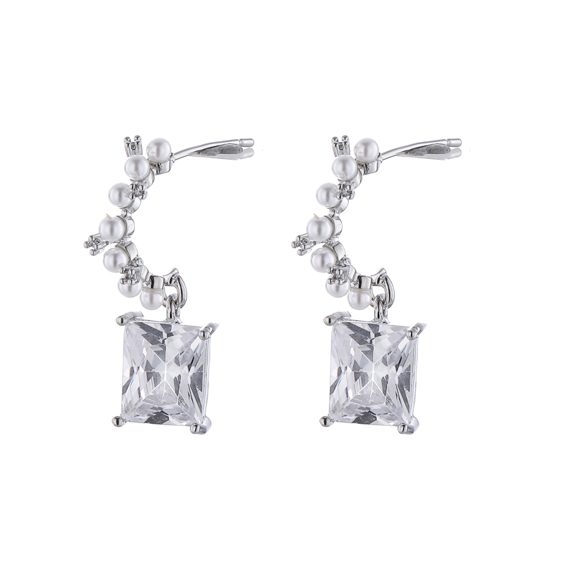Light luxury and simple square super flash zircon, niche design, high-end pearl stud earrings Item Picture