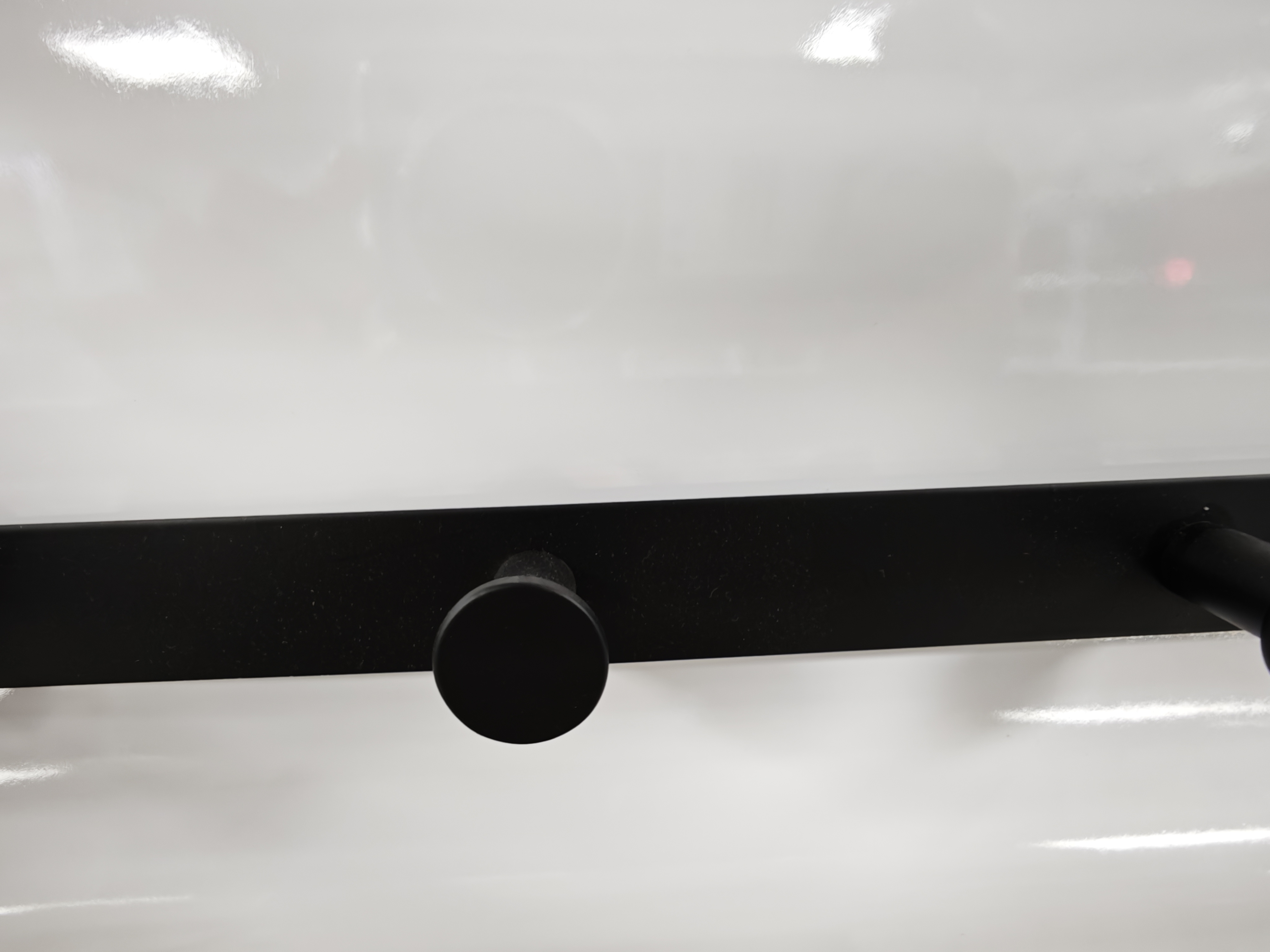 Stainless steel bath towel rack, black towel rack, black bath towel rack Application Scenario