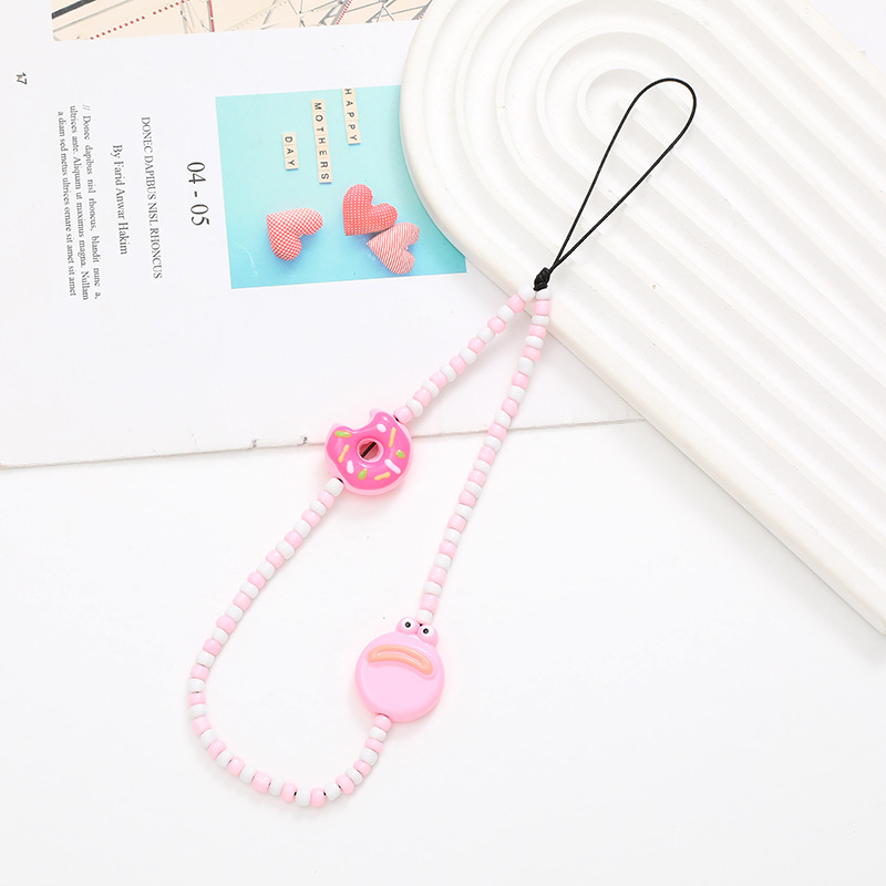 Hot-selling internet-famous beaded heart-shaped mobile phone chain, anti-loss and anti-drop phone case diy pearl pendant, short mobile phone detail image 17