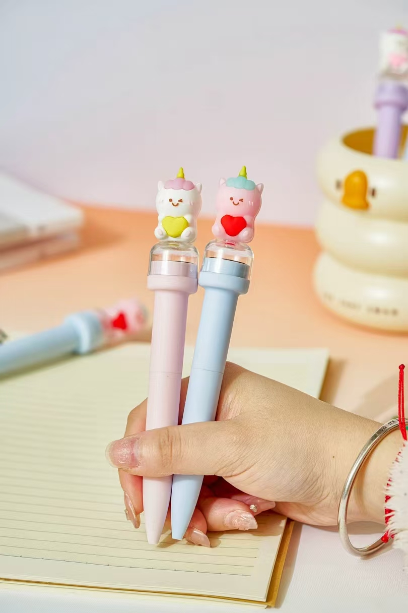 Fandouka stationery Creative and cute cartoon head unichorned horse seal pressure-relieving gel pen smooth and easy to write. Factory wholesale creative stationery gel pen Item Picture