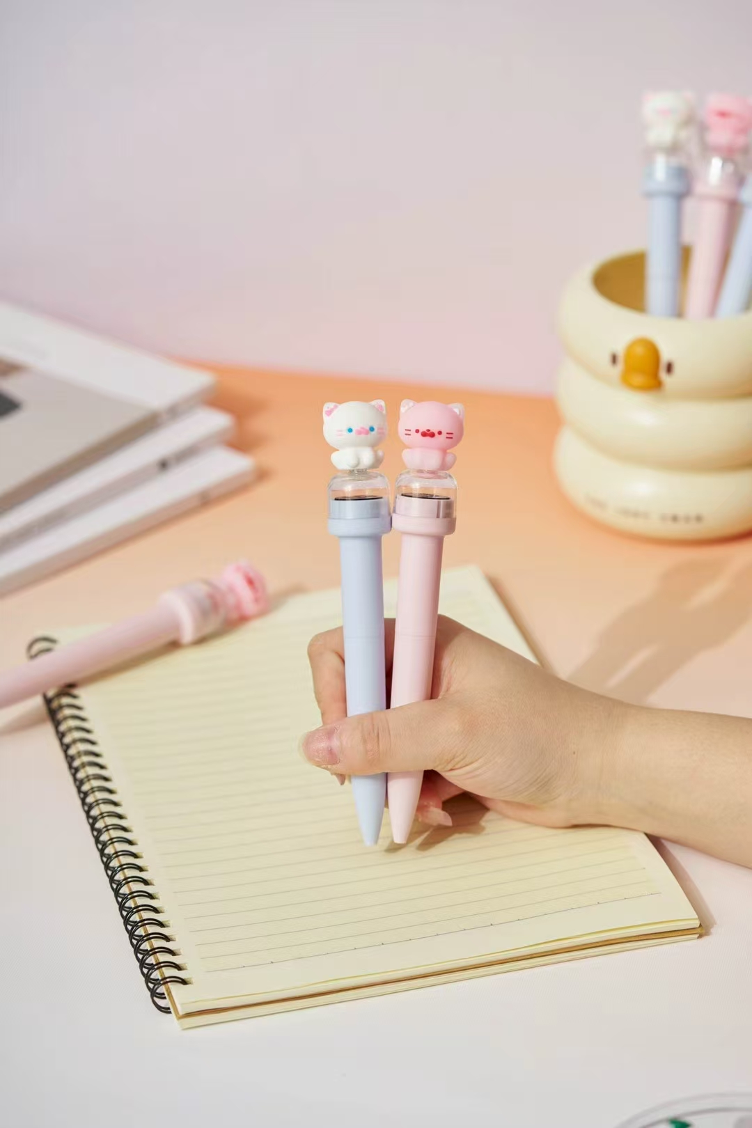 Fandouka stationery, creative and cute cartoon head, Maca Totoro cat seal gel pen, smooth and easy to write. Factory wholesale of creative stationery gel pens Item Picture