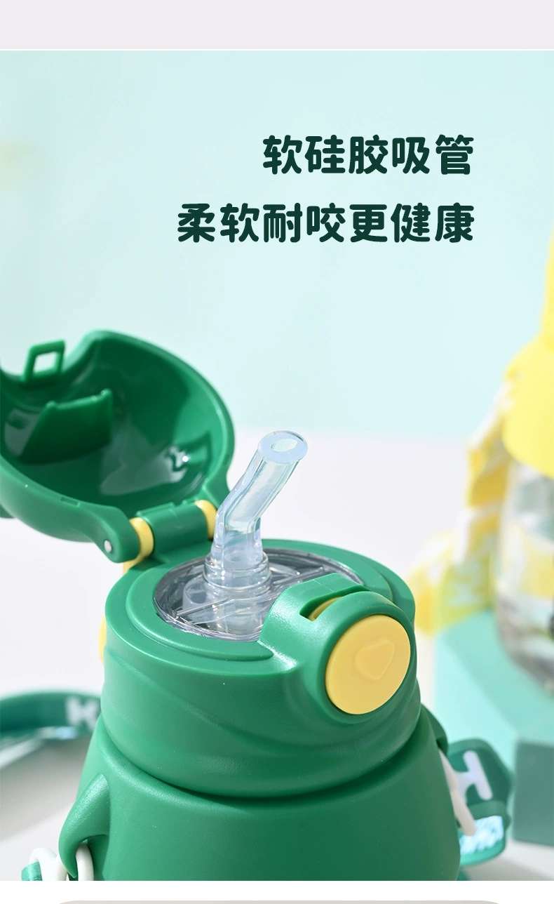 B70-9193 Cute Little Bear Children's Water Cup, Bouncing Cartoon Baby Drinking Cup, Bear Cub Straw Cup, Anti-Slip And Portable Application Scenario