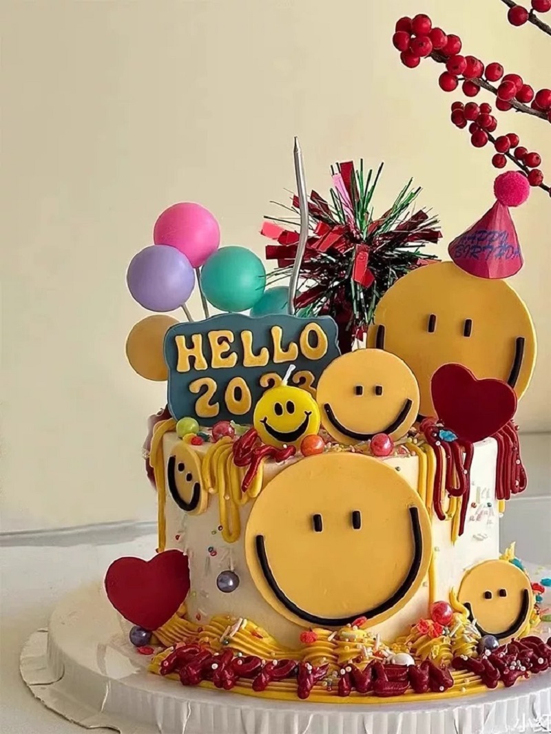 Cara sonriente nube vela decoración de pastel plug-in vela de cumpleaños mesa de postres hornear vestir vela de cumpleaños vela vela perfumada vela de cumpleaños vela de cumpleaños velas de casa vela de pastel vela pequeña perfumada vela de llama de pastel Item Picture