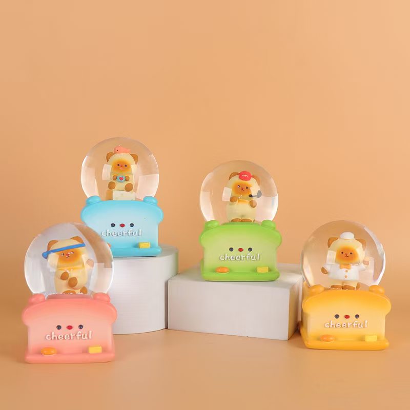 树脂工艺品，水晶球 车载摆件礼品 精致树脂摆件创意装饰品详情图3