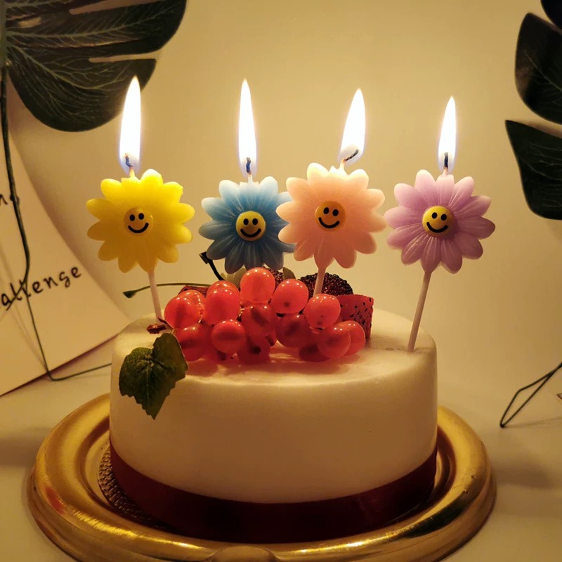 Cara sonriente nube vela decoración de pastel plug-in vela de cumpleaños mesa de postres hornear vestir vela de cumpleaños vela vela perfumada vela de cumpleaños vela de cumpleaños velas de casa vela de pastel vela pequeña perfumada vela de llama de pastel Specification image