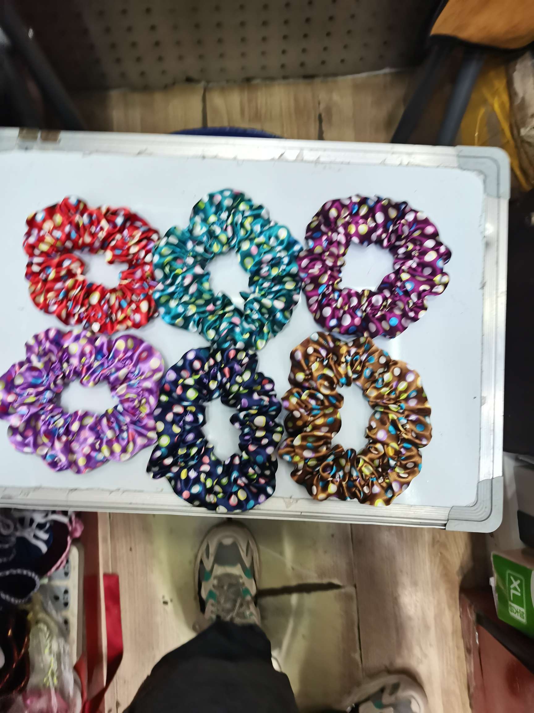 饰品专业发饰头饰设计 地摊热销发梳头饰头绳抓夹 美丽造型必备品头饰头饰头饰头饰