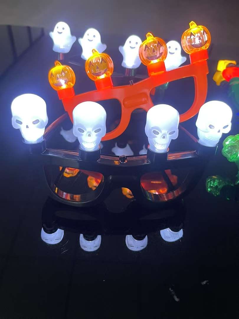 儿童专用防紫外线饰品 眼镜及配件 多色可选时尚太阳镜 保护眼睛不受太阳伤害详情图2