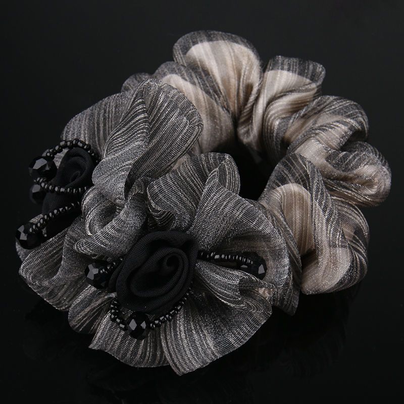 Exquisite ladies' hair accessories and headwear sets, high-end rhinestone hair nets, elegant and fashionable hair care accessories, unique designs details Picture