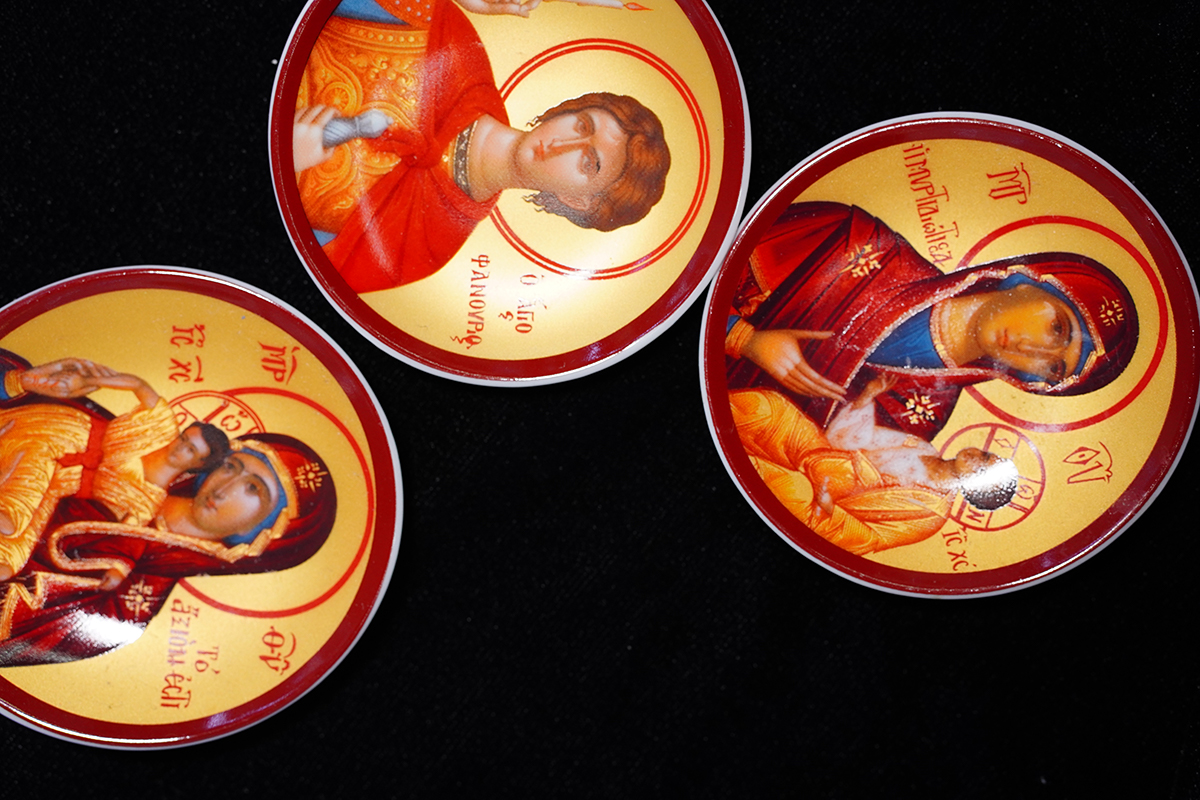 热销外贸7946旅游纪念品陶瓷冰箱贴定制图案小明陶瓷