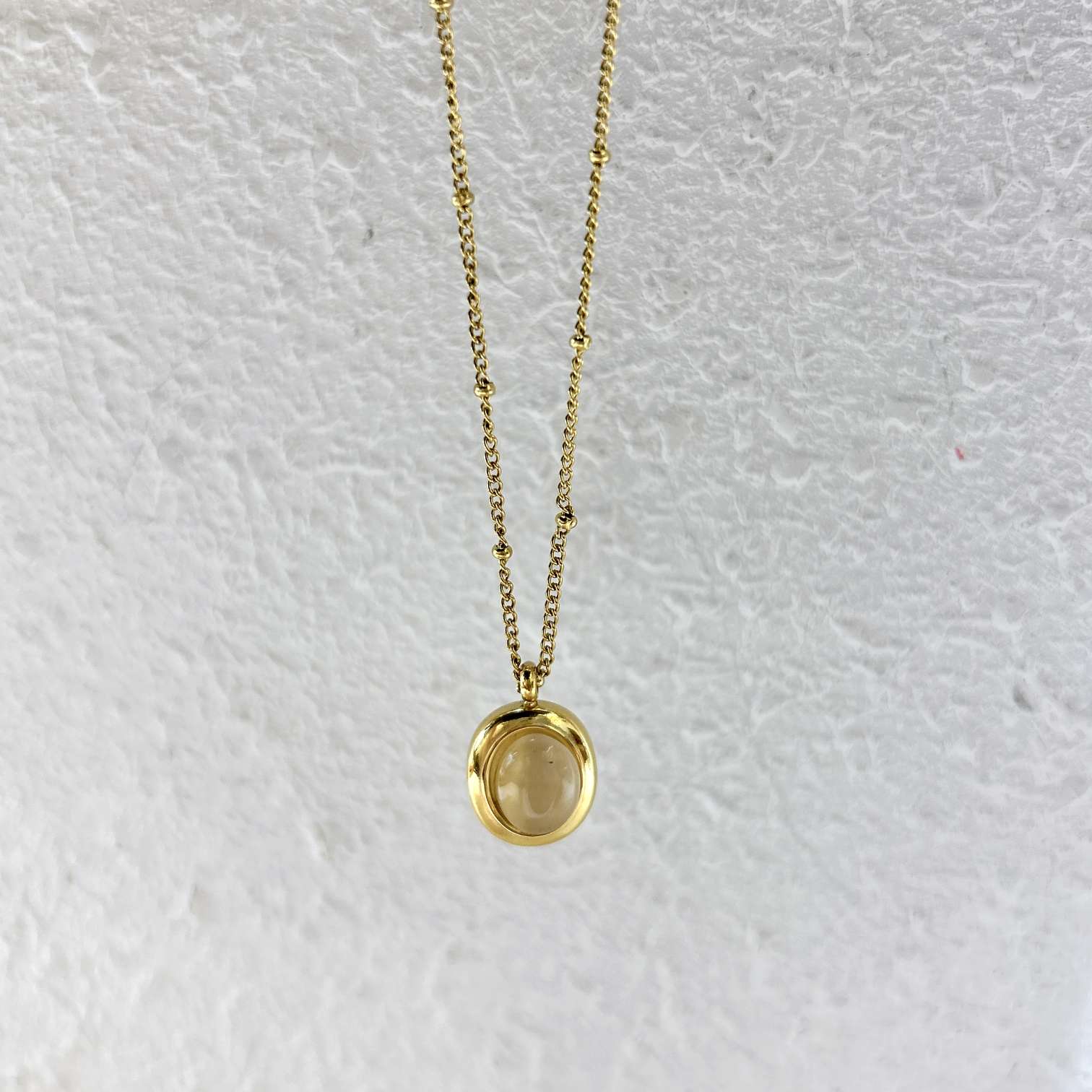 Titanium steel chain four-leaf clover gold inlay jade pendant, high-end accessory, fashionable necklace, essential for enhancing one's temperament, Mengfeini xl012 Specification image