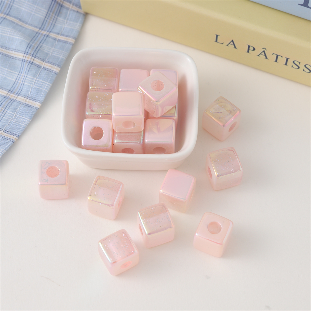 陈明亚克力充粉奶油UV镀彩14mm方块珠子直孔珠发饰头饰配件散珠详情11