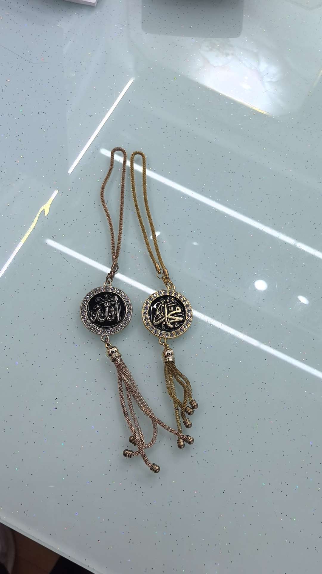 穆斯林，伊斯兰汽车挂件，合金车挂，字母挂件，阿拉穆挂件，古兰经挂件车载车挂件汽车用品车挂车载车挂件车载饰品细节图