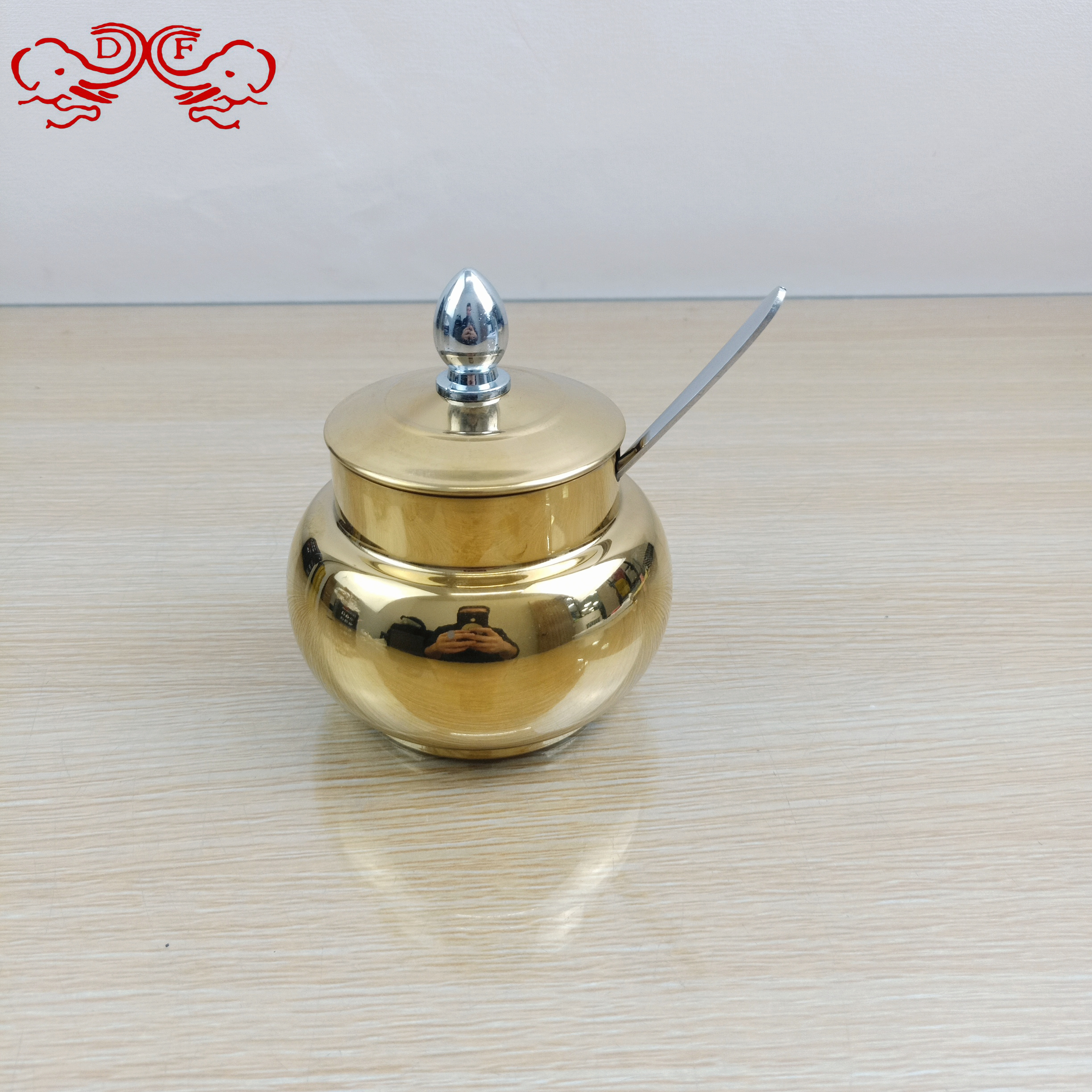 DF99918金色家用调料瓶厨房工具收纳盐糖味精罐调料罐DF TRADINGHOUSE 细节图