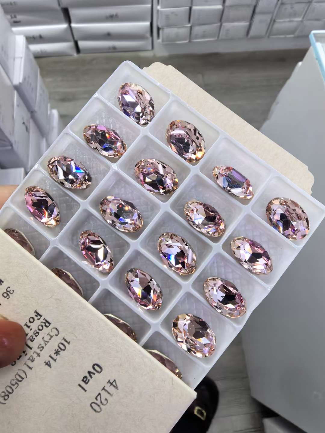 水晶球工艺品 精致水晶内衣模型礼品 古兰经雕刻艺术品产品图