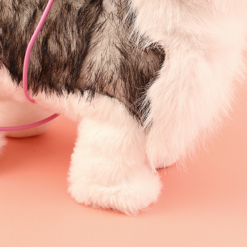 Cross-border electric toy simulation husky sticking out its tongue, creative toy that can bark, walk and shake its head, plush simulation dog in stock, factory direct sales Item Picture