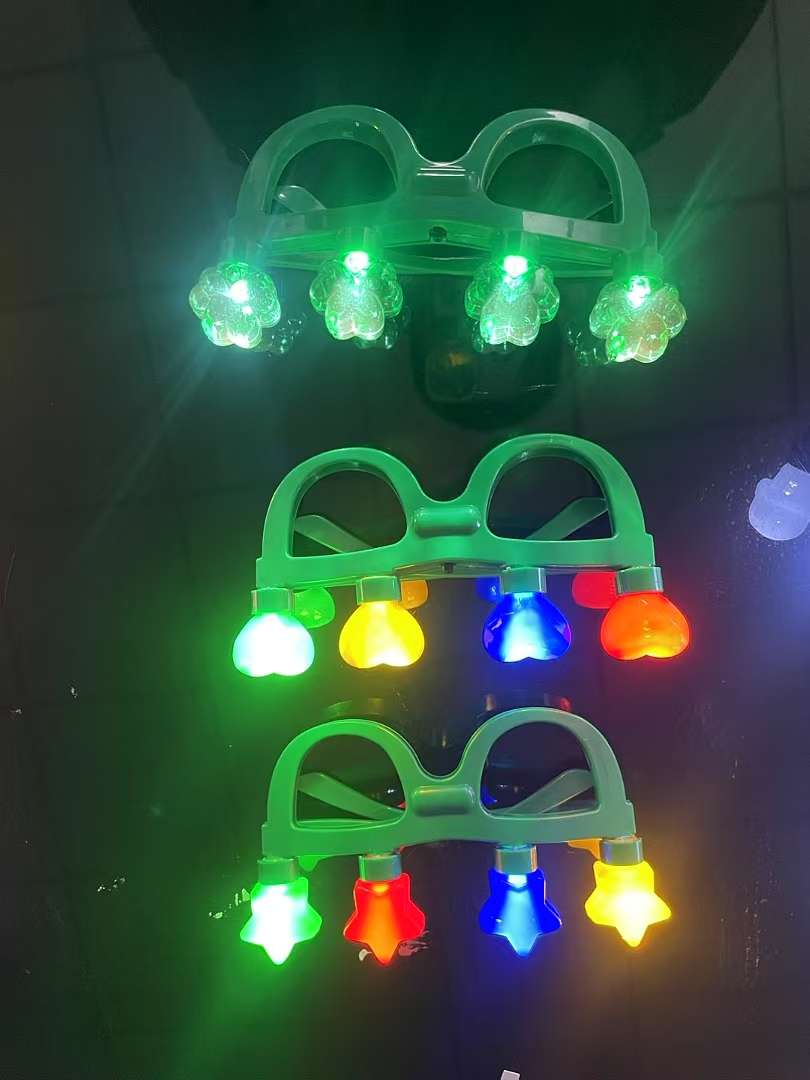 儿童专用防紫外线饰品 眼镜及配件 多色可选时尚太阳镜 保护眼睛不受太阳伤害详情图3