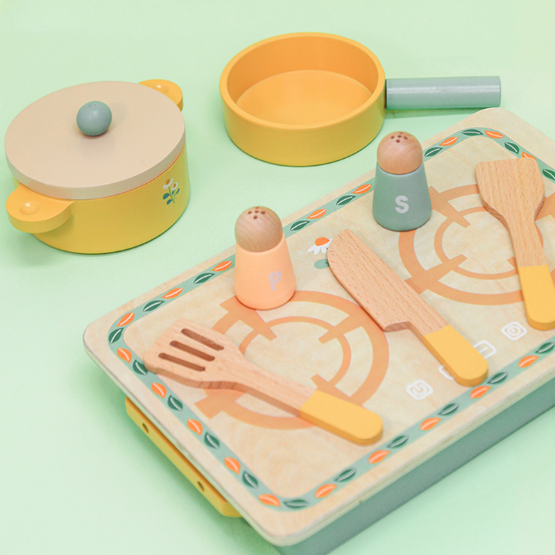 Wooden simulation of every home mini kitchen cooktop pot cutting set portable kitchen Cooking stove toy small Daisy flat kitchen Application Scenario