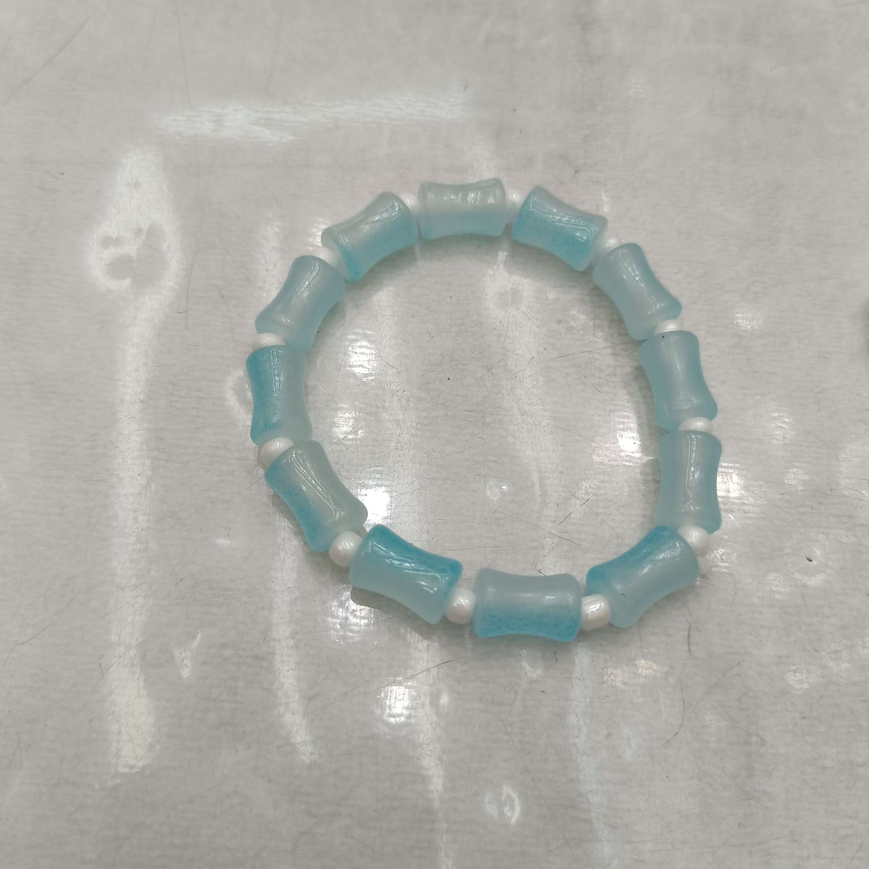 水晶手串 手饰饰品 手链 时尚潮流 高档精致 男女通用款手串手串白底实物图