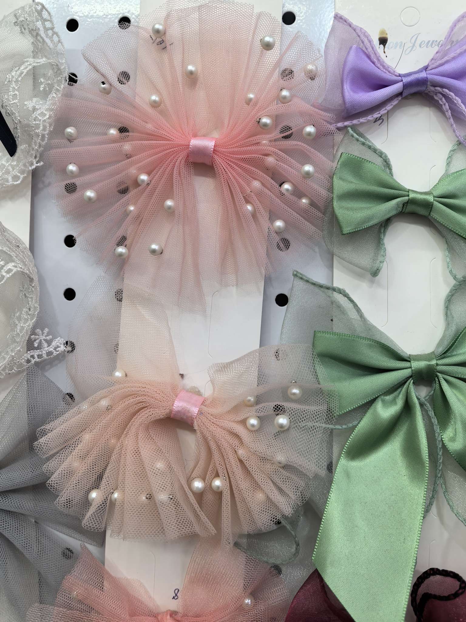 广西特色男士胸花 高档饰品衣饰 鞋饰品搭配 真人假发装饰 品质保证 时尚潮流细节图