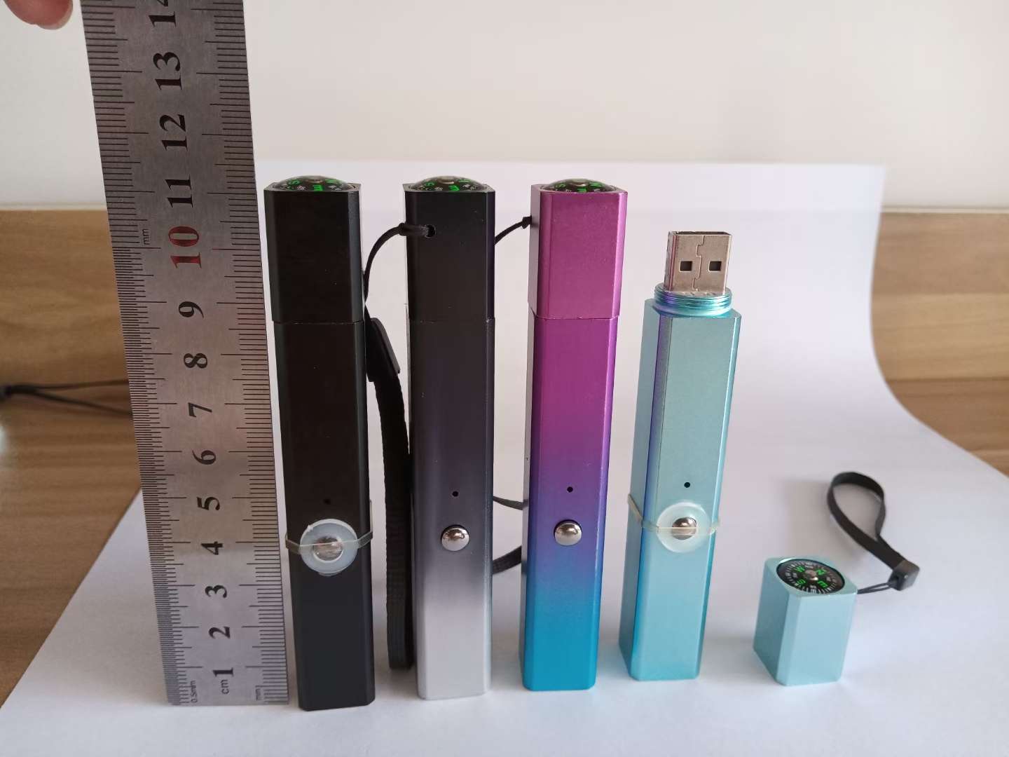 激光笔USB充电镭射灯强光远射绿光售楼射笔教鞭红外线激光手电筒产品图