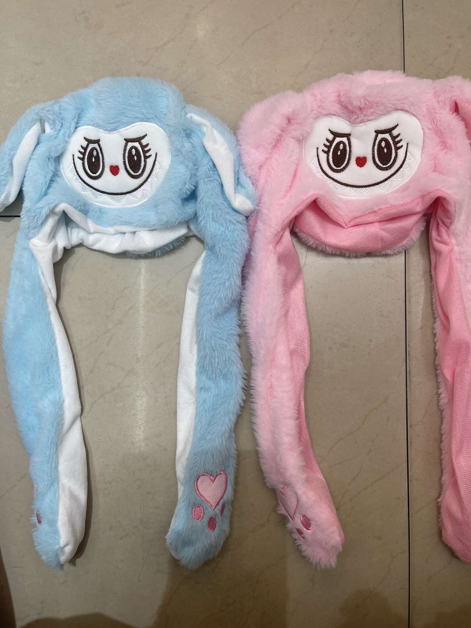 可爱毛绒帽配饰套装 冬季保暖服装配饰 围巾帽子 时尚潮流多功能套装