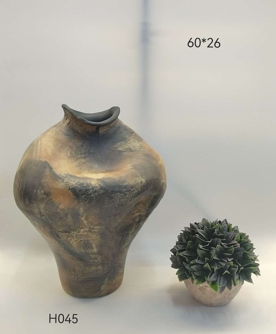 精致陶瓷劲物工艺品 独特设计礼品工艺品 适合送礼家居装饰品图