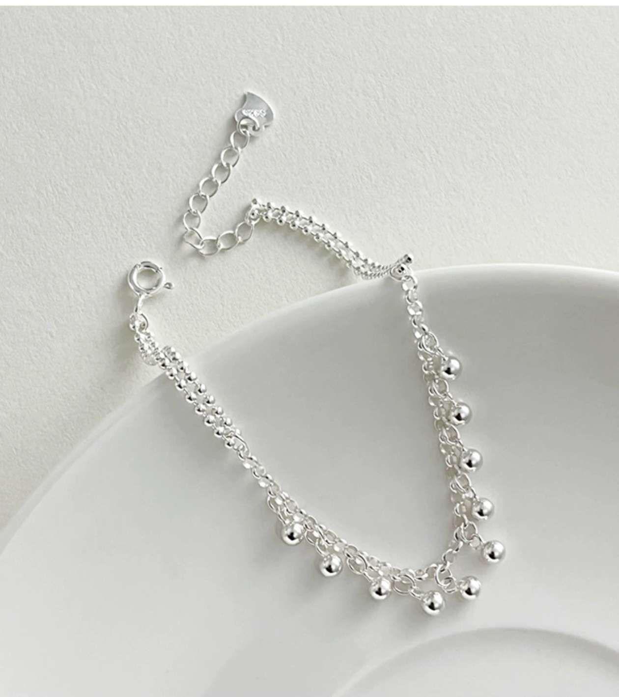 Korean-style multi-tassel bracelet Item Picture