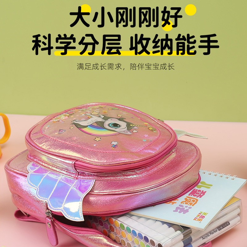 Big-tailed cat, unicorn, cute wings, fashionable, casual, cute and fun, kindergarten princess, girl's backpack Application Scenario