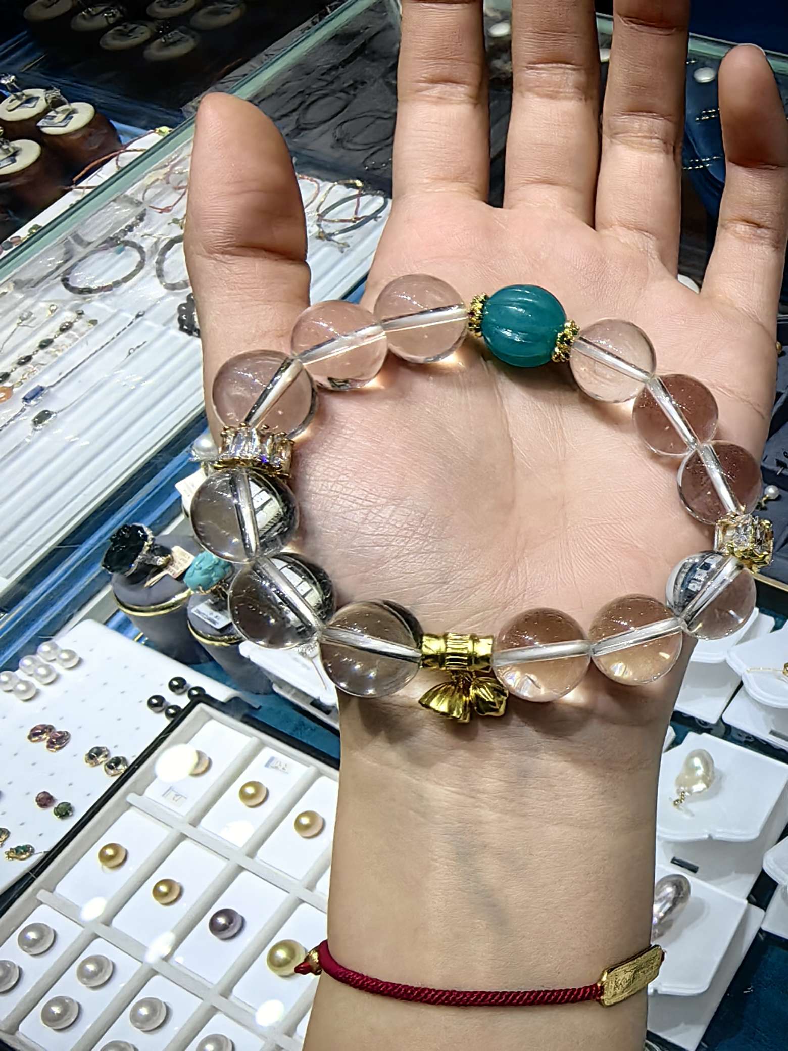 进口饰品天然水晶翡翠珠宝天然白水晶高级珠宝首饰精致手工打造珠宝首饰定制产品图