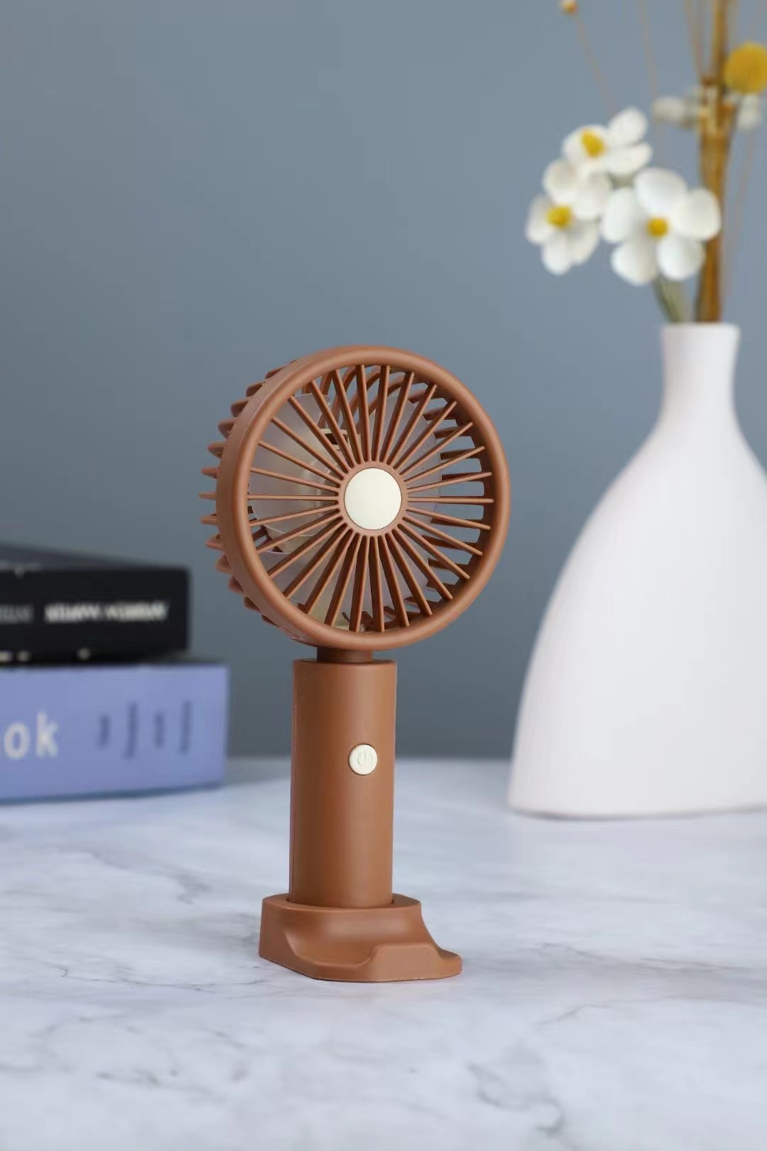 2025年新款迷你充电小风扇   手持迷你小风扇  充电迷你小风扇 六一儿童节小风扇  地摊热卖小玩具详情6