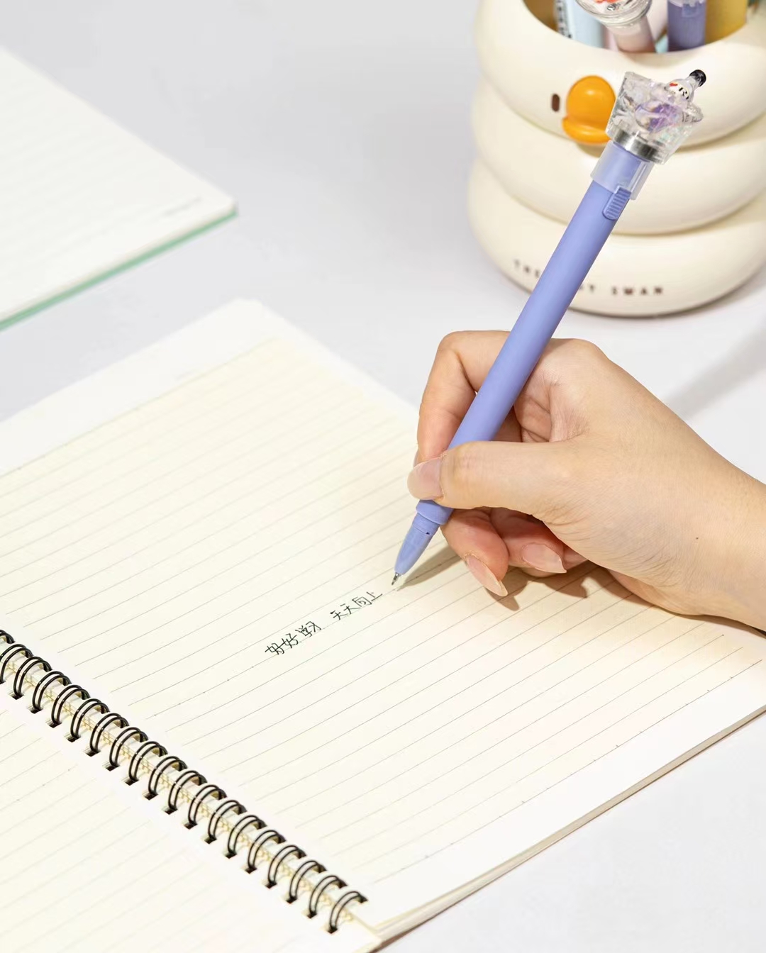 Fandouka Stationery Creative Soda Spin Fun Luminous Pen Spin Gel Pen Smooth and Easy to Write Factory wholesale creative stationery gel pen stationery Application Scenario