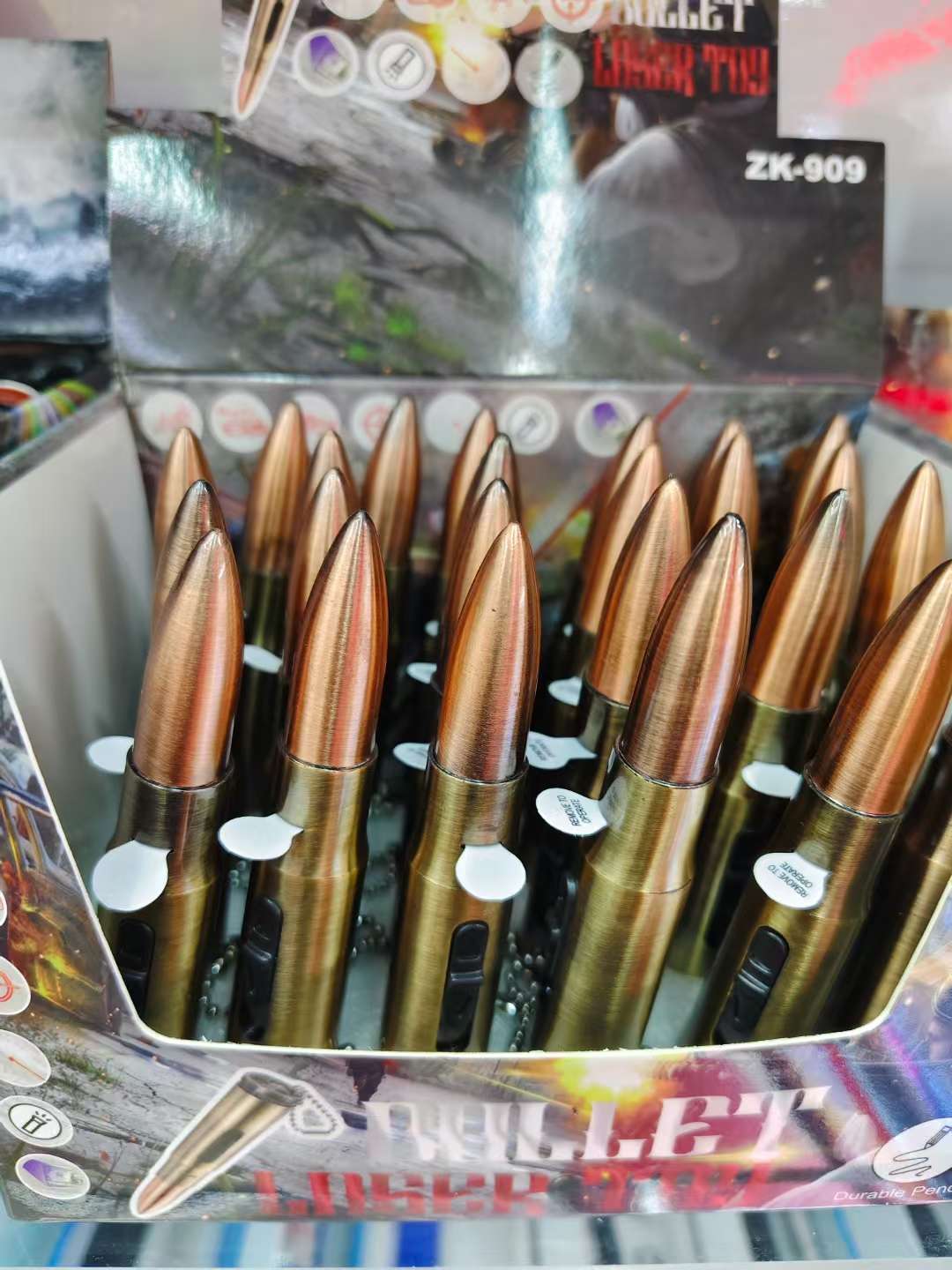 全金属侧开左轮砸炮枪砸响炮男孩砸响枪纸炮子火炮玩具枪生日礼物白底实物图