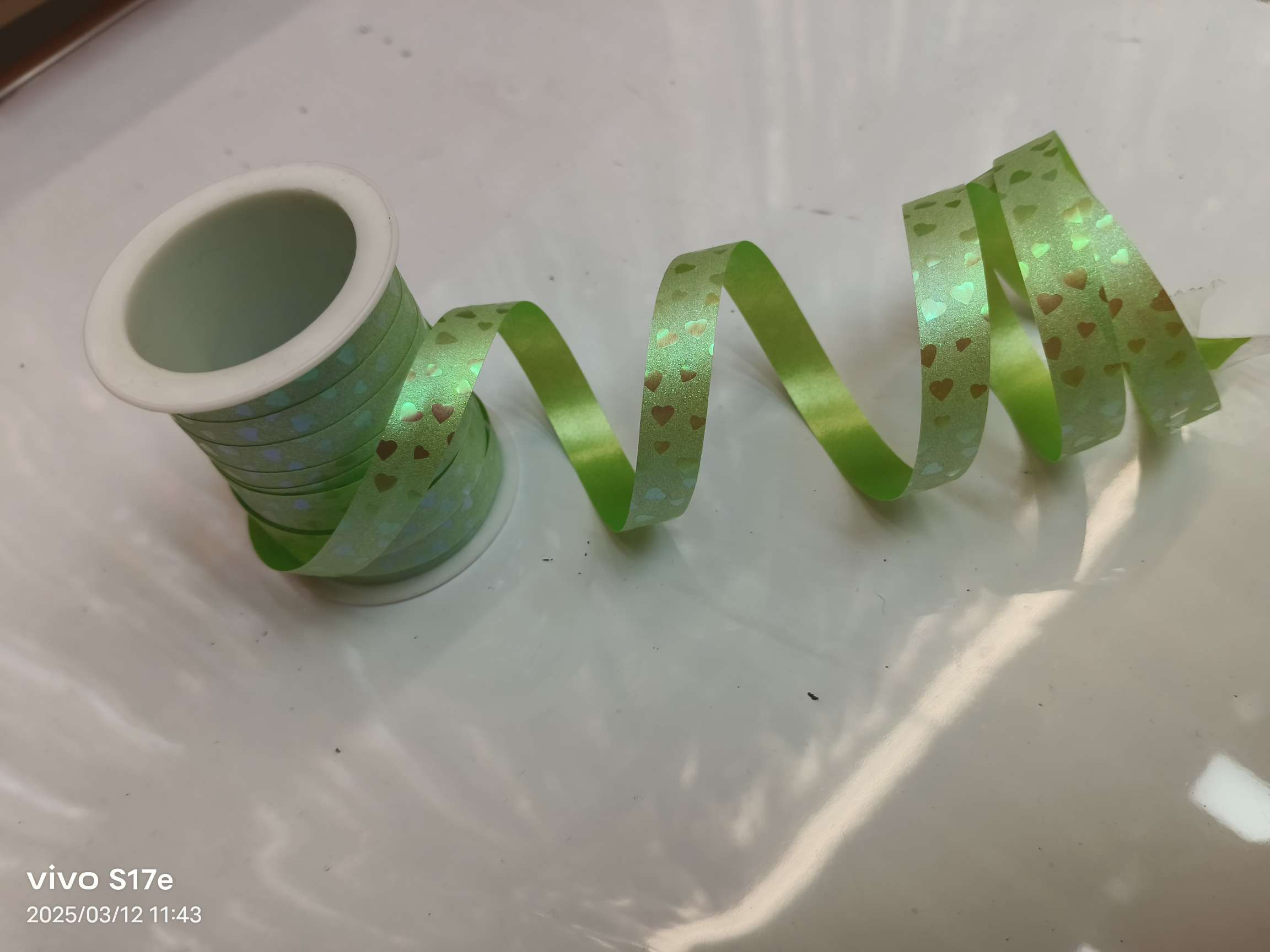 阿文钟塑料工艺品帆布画竹圈扇框莲花灯红绳子珠子 精美礼品工艺品集合 适合送礼装饰品细节图