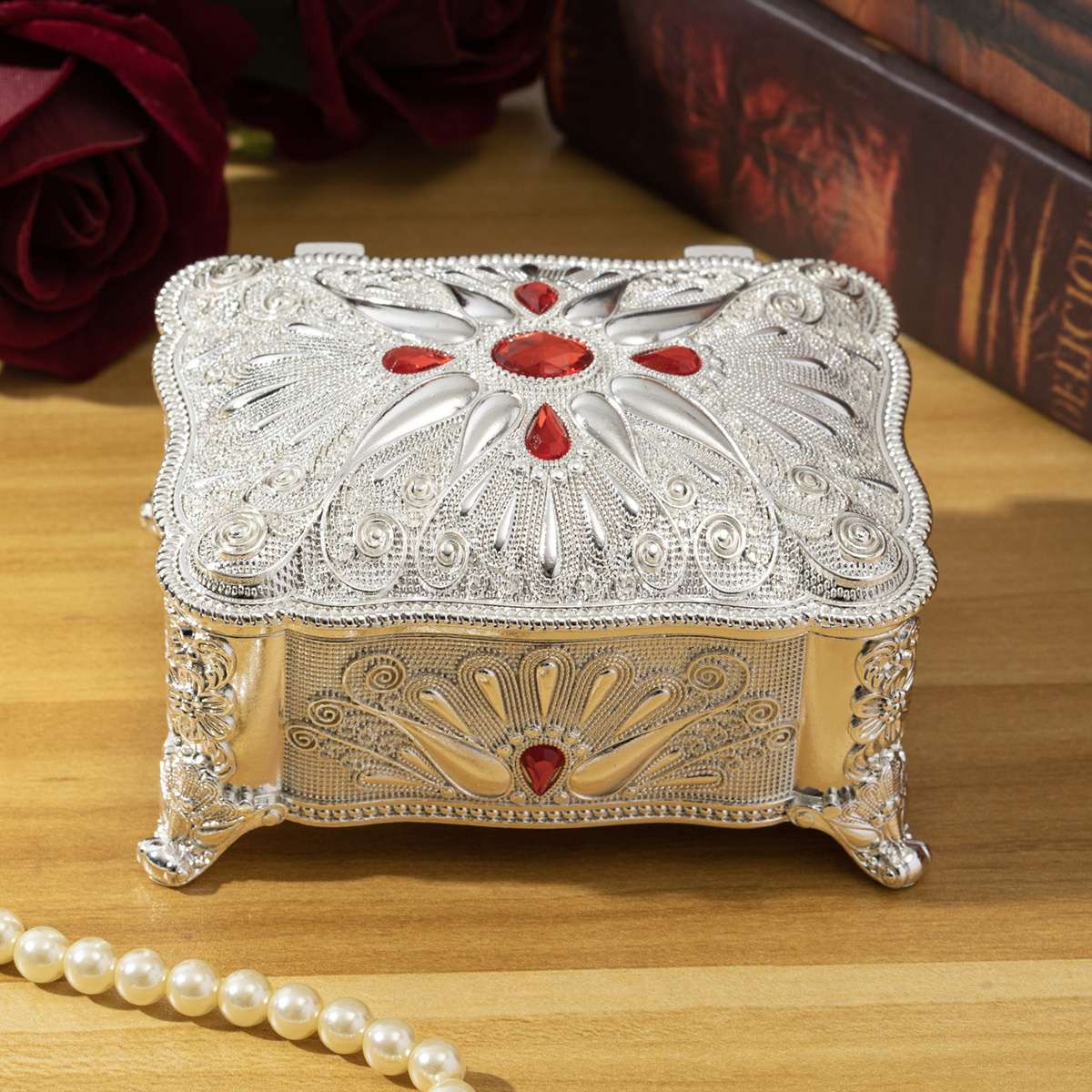 欧式创意复古首饰盒珠宝盒高档金属公主金属饰品多层收纳盒